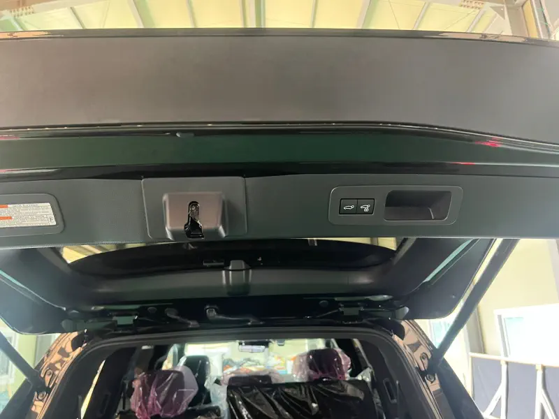 Lexus LX570