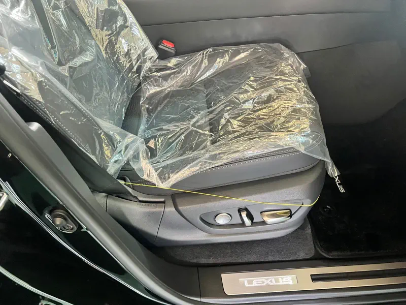 Lexus LX570