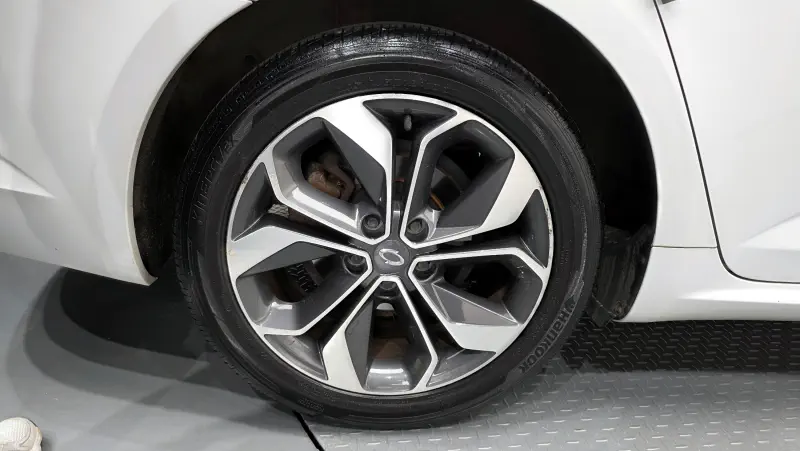 Renault Samsung SM6