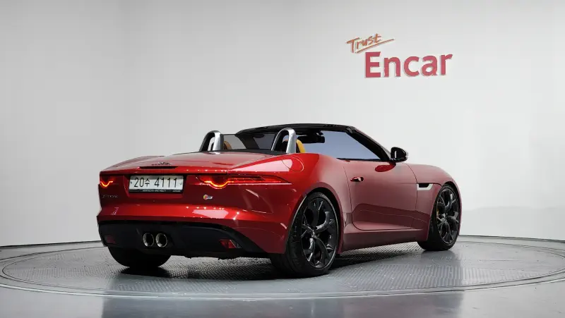 Jaguar F-Type