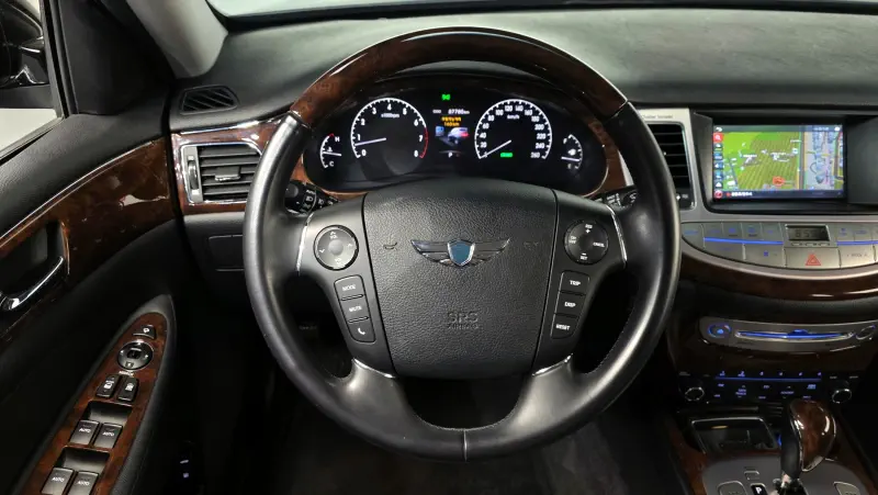 Hyundai Genesis