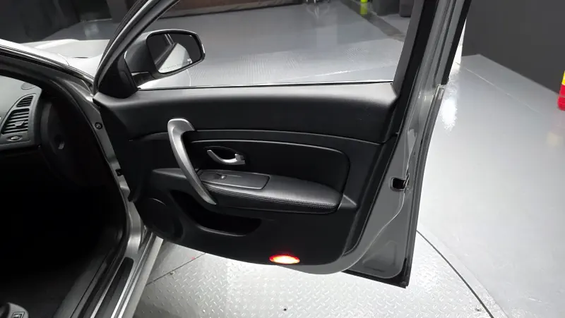 Renault SM5