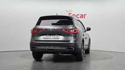 Renault QM6