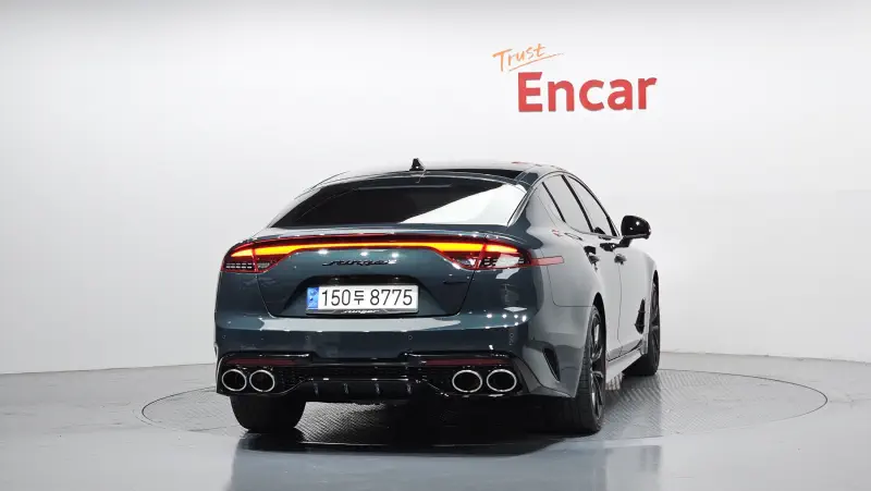 Kia Stinger