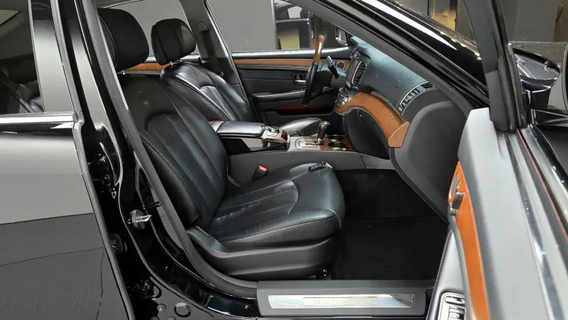 SsangYong Chairman W