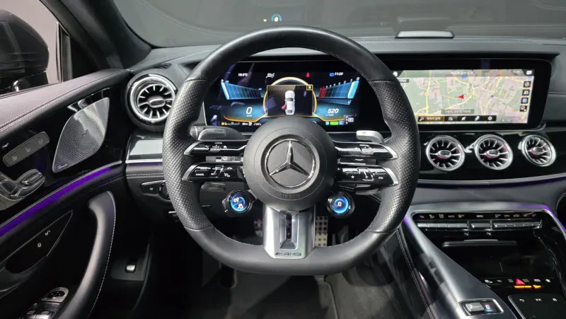 Mercedes-Benz AMG GT
