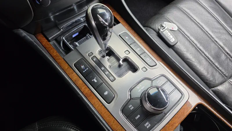 Hyundai Equus