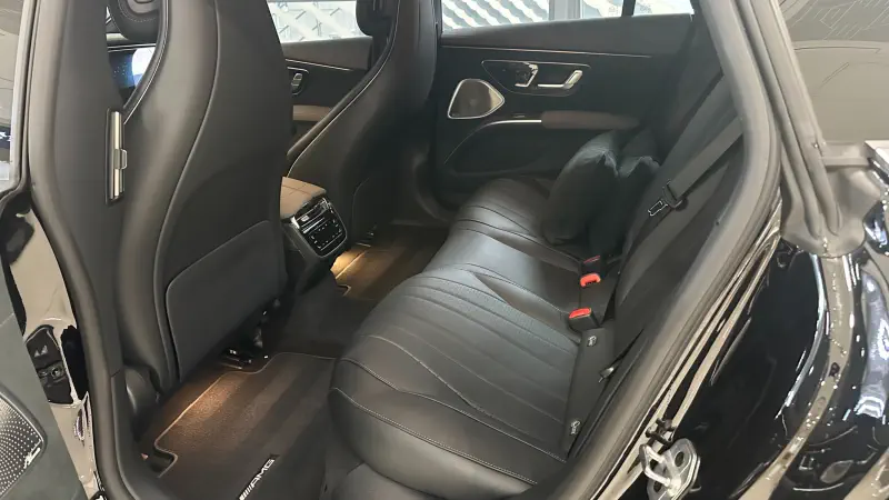 Mercedes-Benz EQS