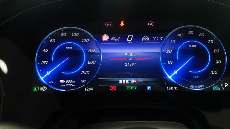 Mercedes-Benz EQS