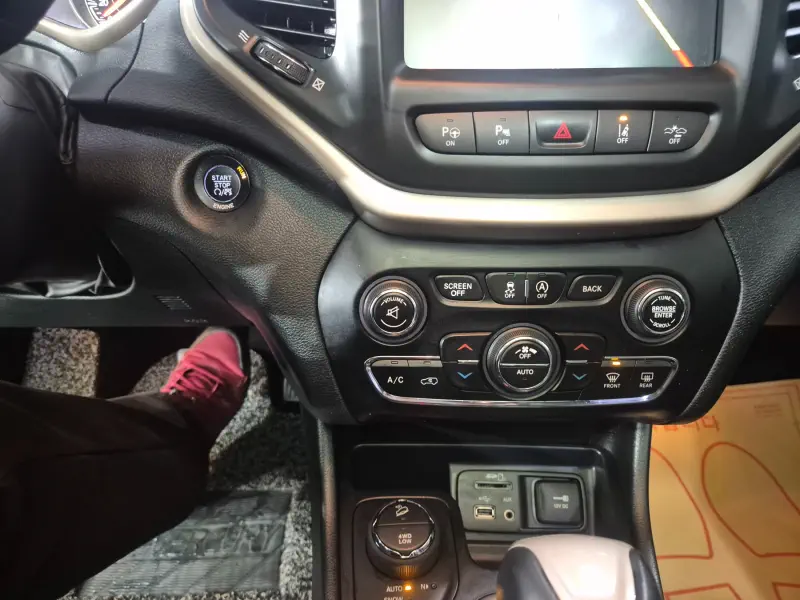 Jeep Grand Cherokee