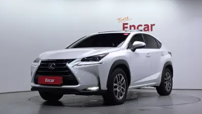 Lexus NX300h