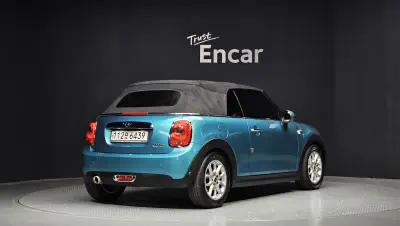 MINI Cabrio