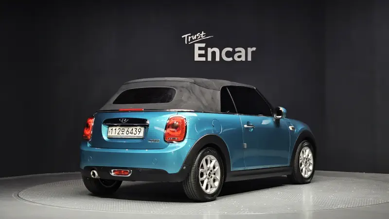 MINI Cabrio