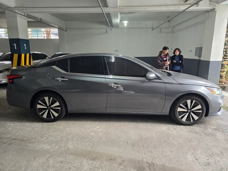 Nissan Altima