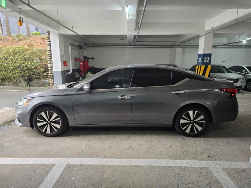 Nissan Altima