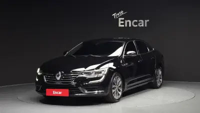 Renault SM6
