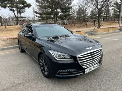 Hyundai Genesis