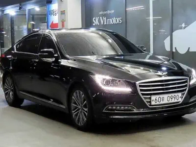Hyundai Genesis
