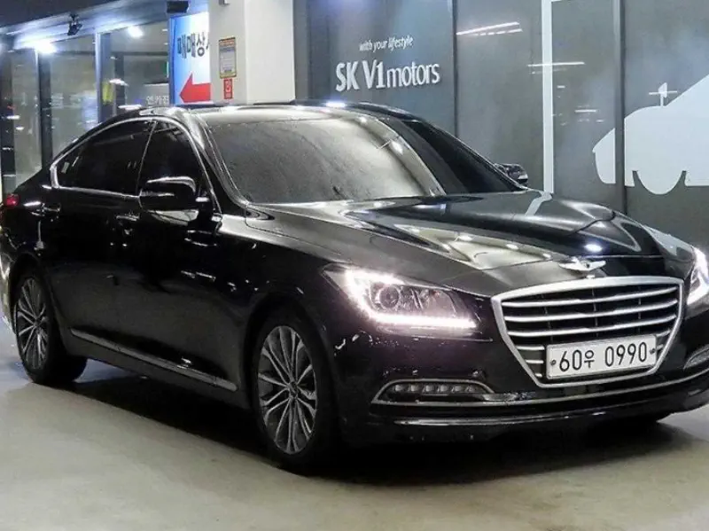 Hyundai Genesis