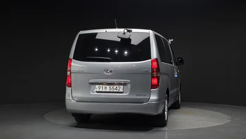 Hyundai Grand Starex