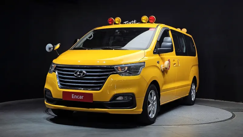 Hyundai Grand Starex