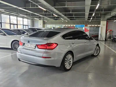 BMW 5-Series Gran Turismo