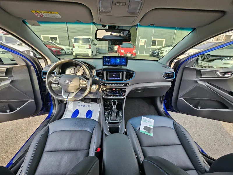 Hyundai Ioniq