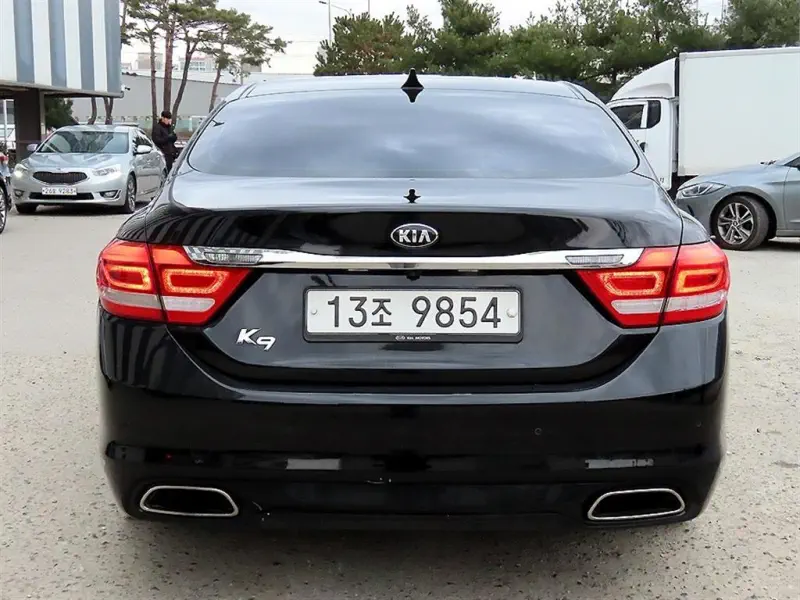 Kia K9