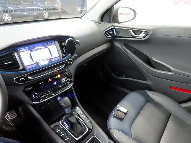 Hyundai Ioniq