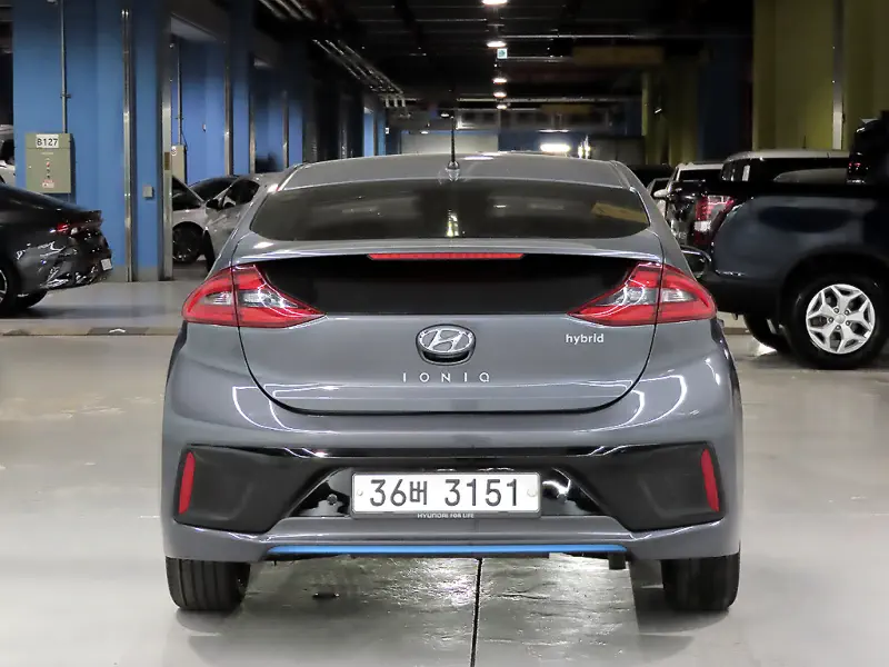 Hyundai Ioniq