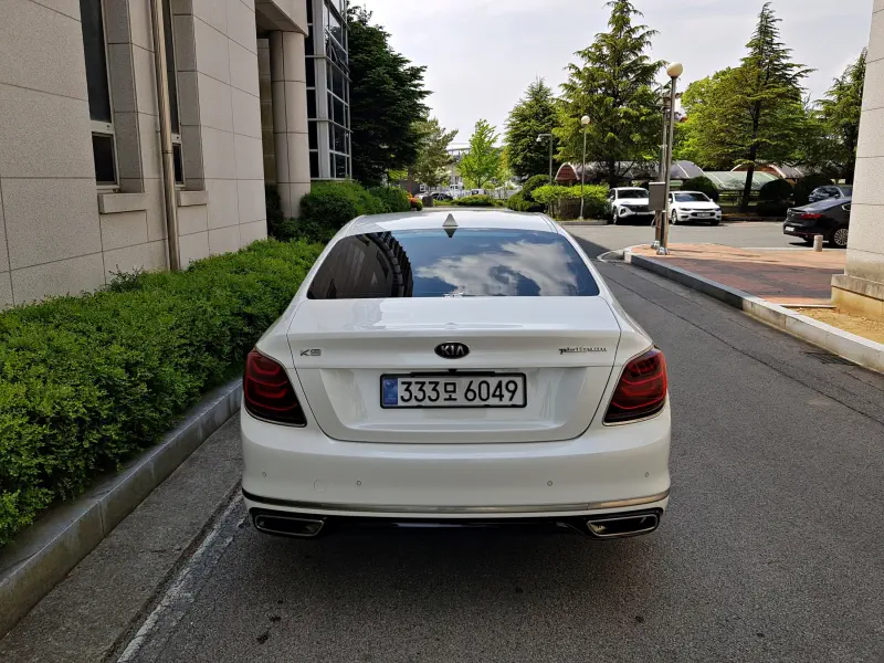 Kia K9