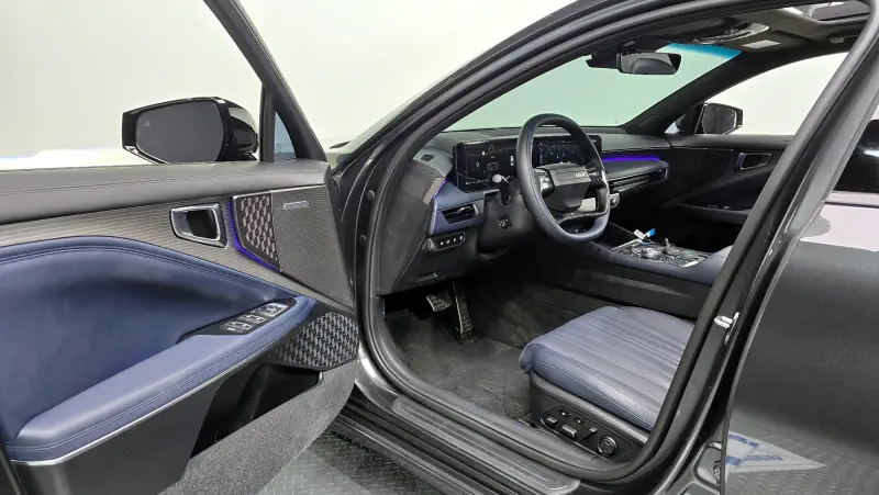 Kia K8