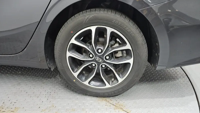 Kia K3