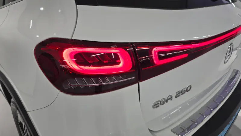 Mercedes-Benz EQA