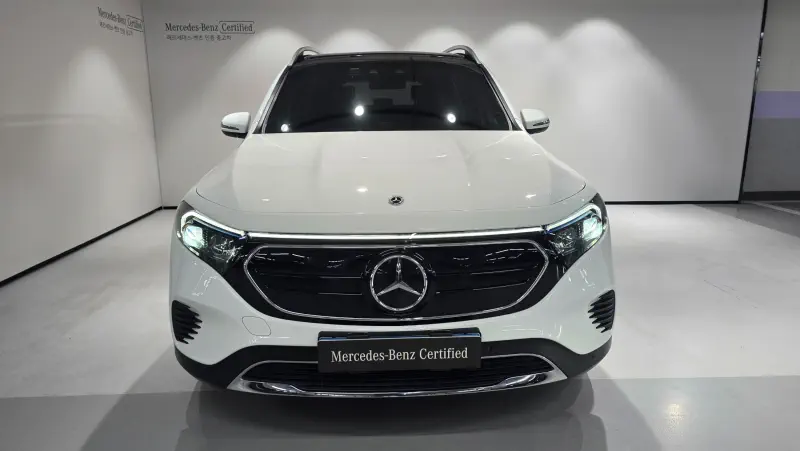 Mercedes-Benz EQB