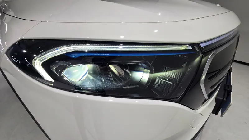 Mercedes-Benz EQB