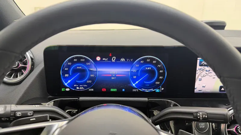 Mercedes-Benz EQA