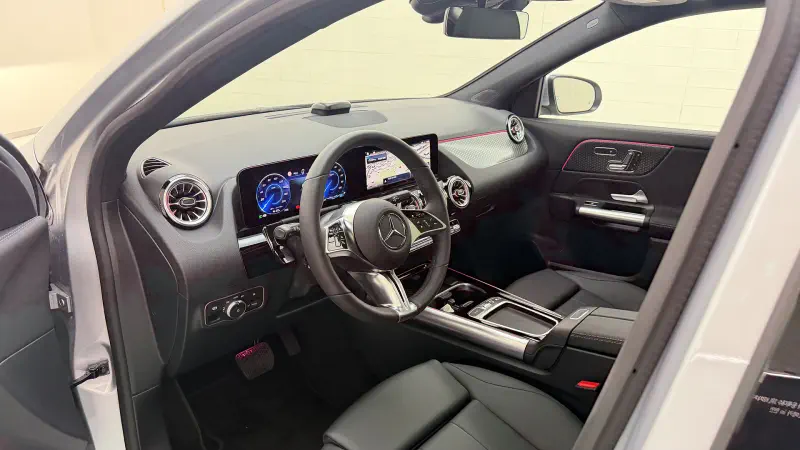 Mercedes-Benz EQA