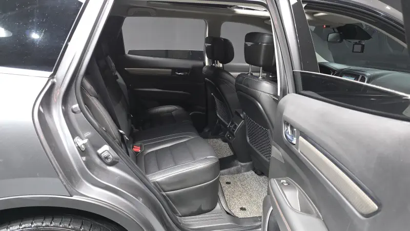 Renault QM6
