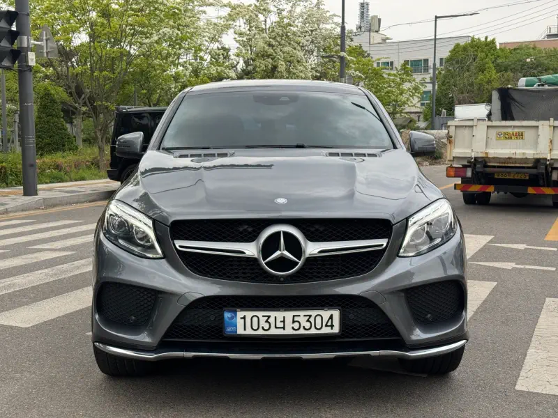 Mercedes-Benz GLE-Class