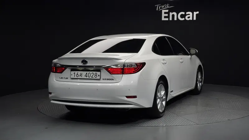 Lexus ES300h