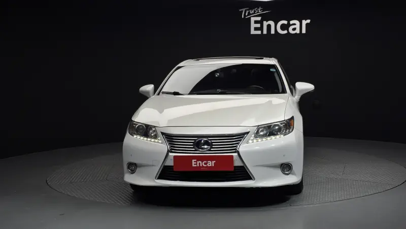 Lexus ES300h