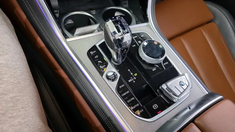 BMW 8-Series