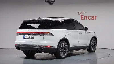 Lincoln Aviator