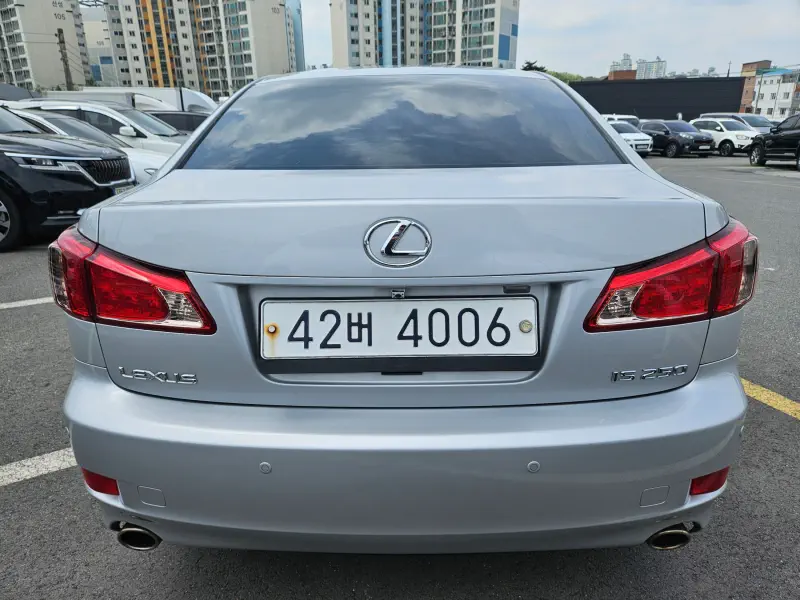 Lexus IS250