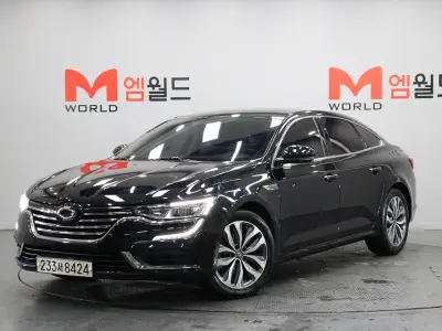 Renault SM6