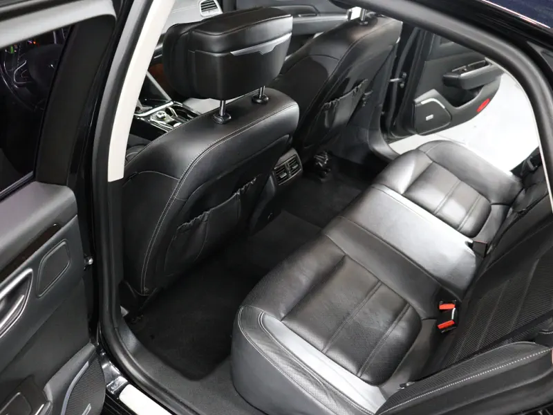 Renault SM6