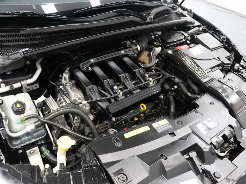 Renault SM6