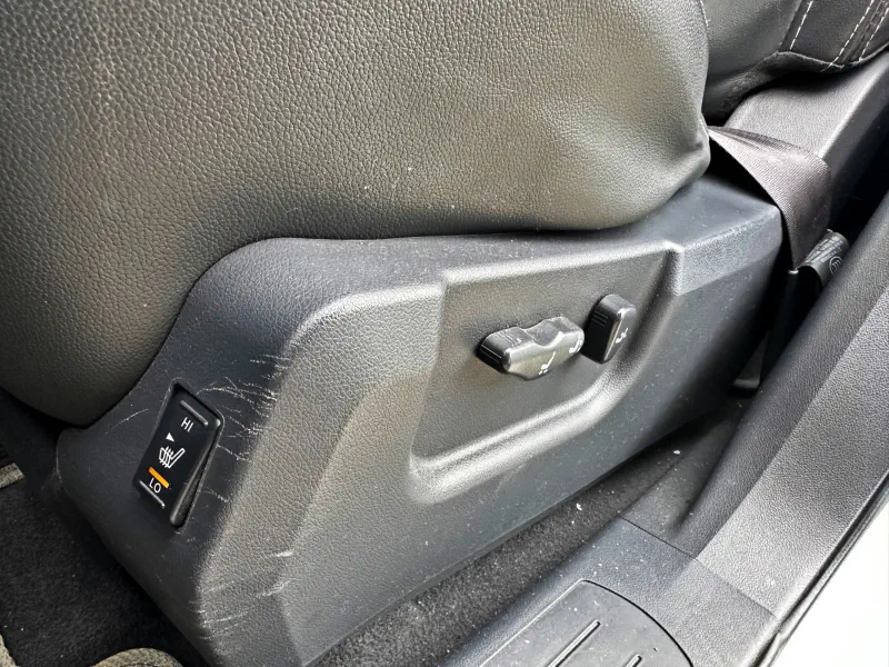 Renault QM5
