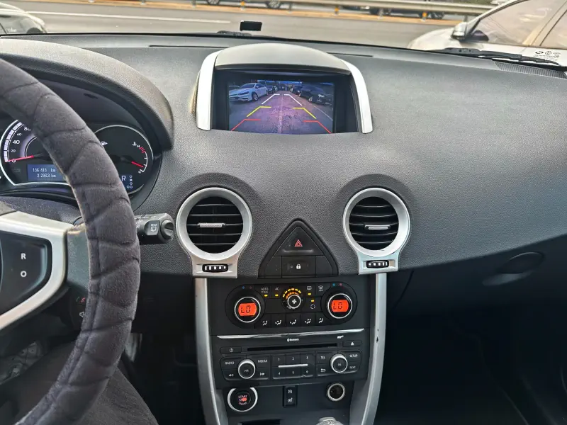 Renault QM5